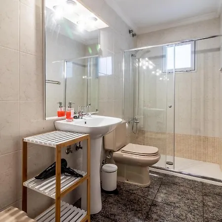Appartement Flatguest Cicer - 3bdr + Balcony + *